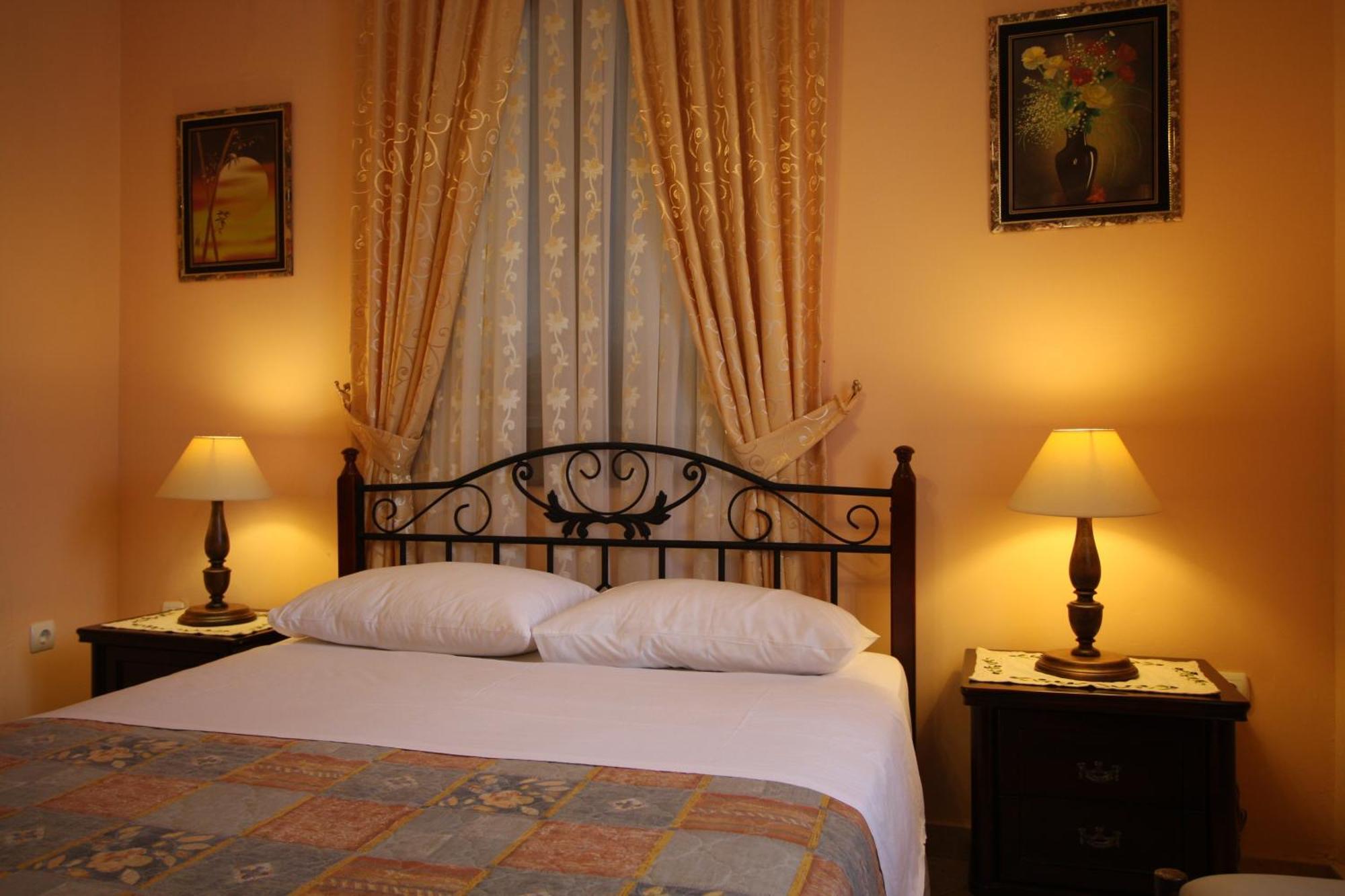 Sofia Pension Rhodes City Bagian luar foto