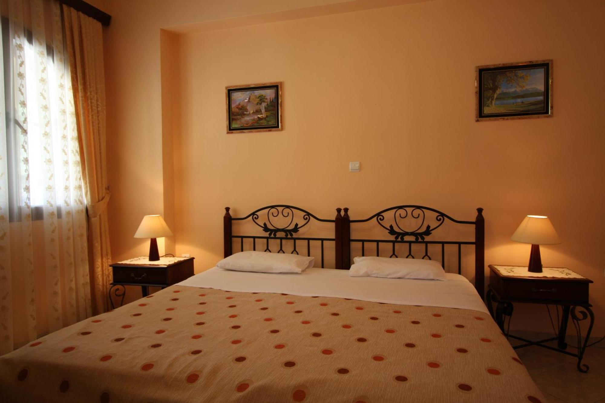 Sofia Pension Rhodes City Bagian luar foto