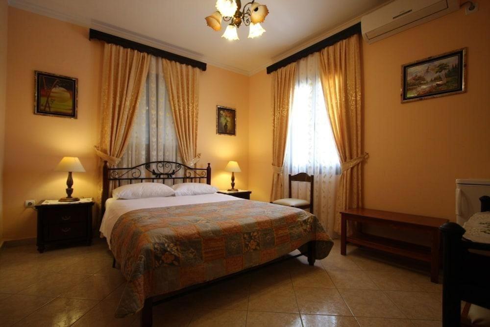 Sofia Pension Rhodes City Bagian luar foto