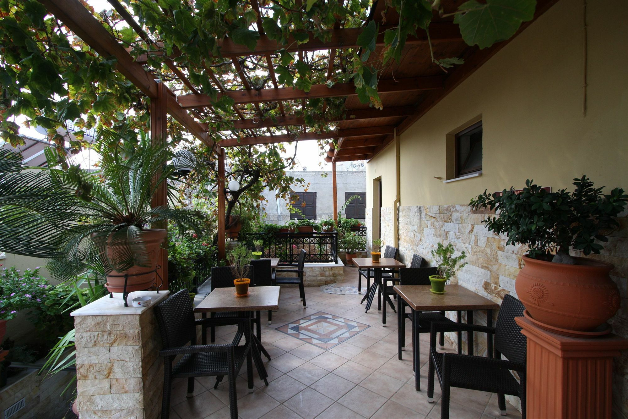Sofia Pension Rhodes City Bagian luar foto
